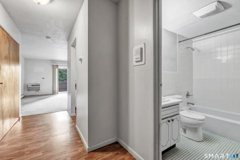 40 California Street Stratford CT 06615