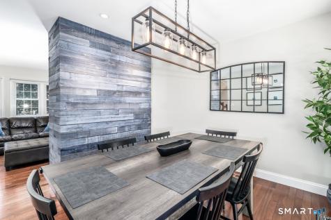 89 Heatherwood Drive Brookfield CT 06804
