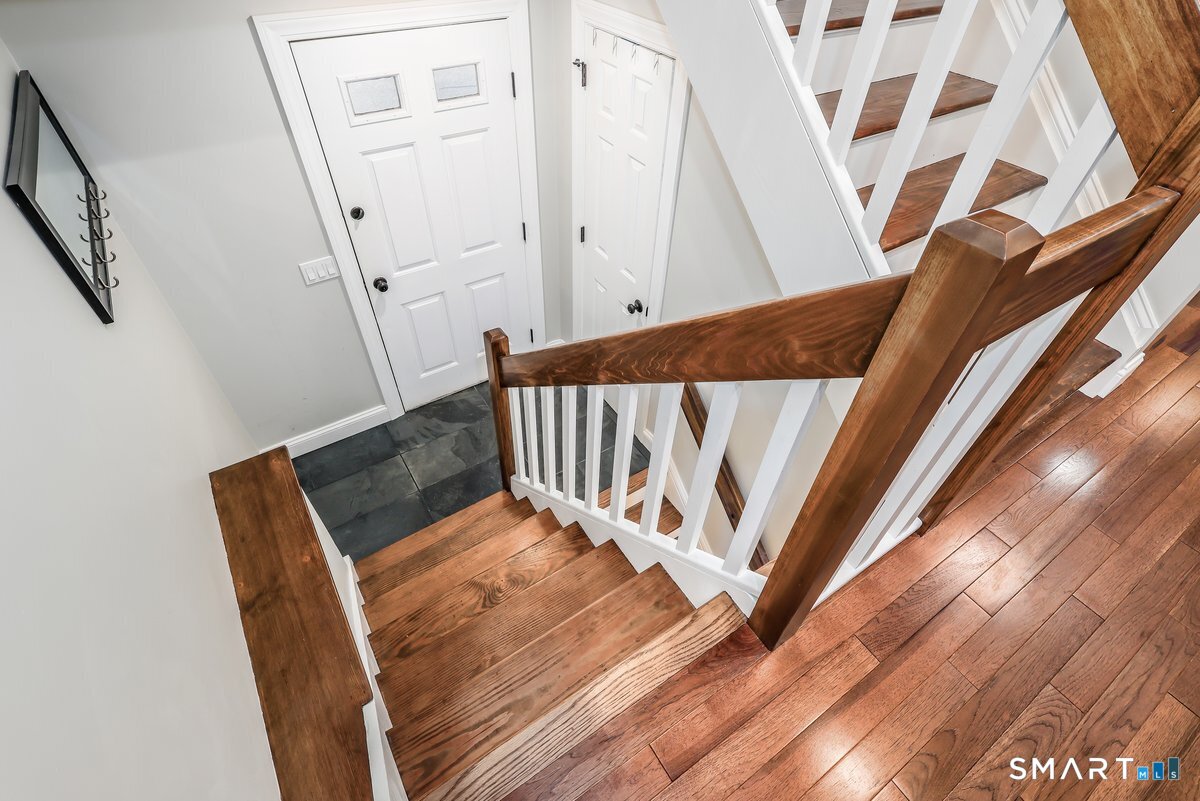 89 Heatherwood Drive Brookfield CT 06804