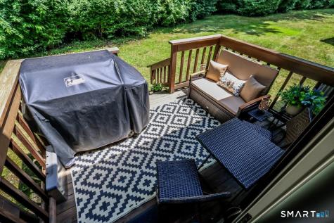 89 Heatherwood Drive Brookfield CT 06804