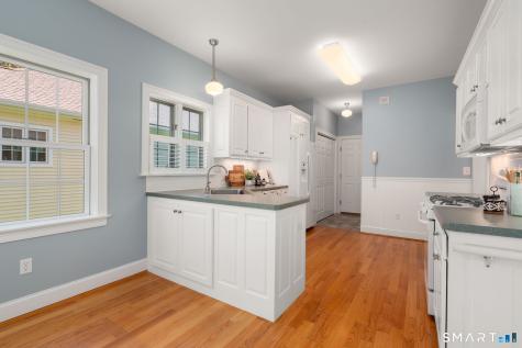 27 Mulberry Lane Manchester CT 06040