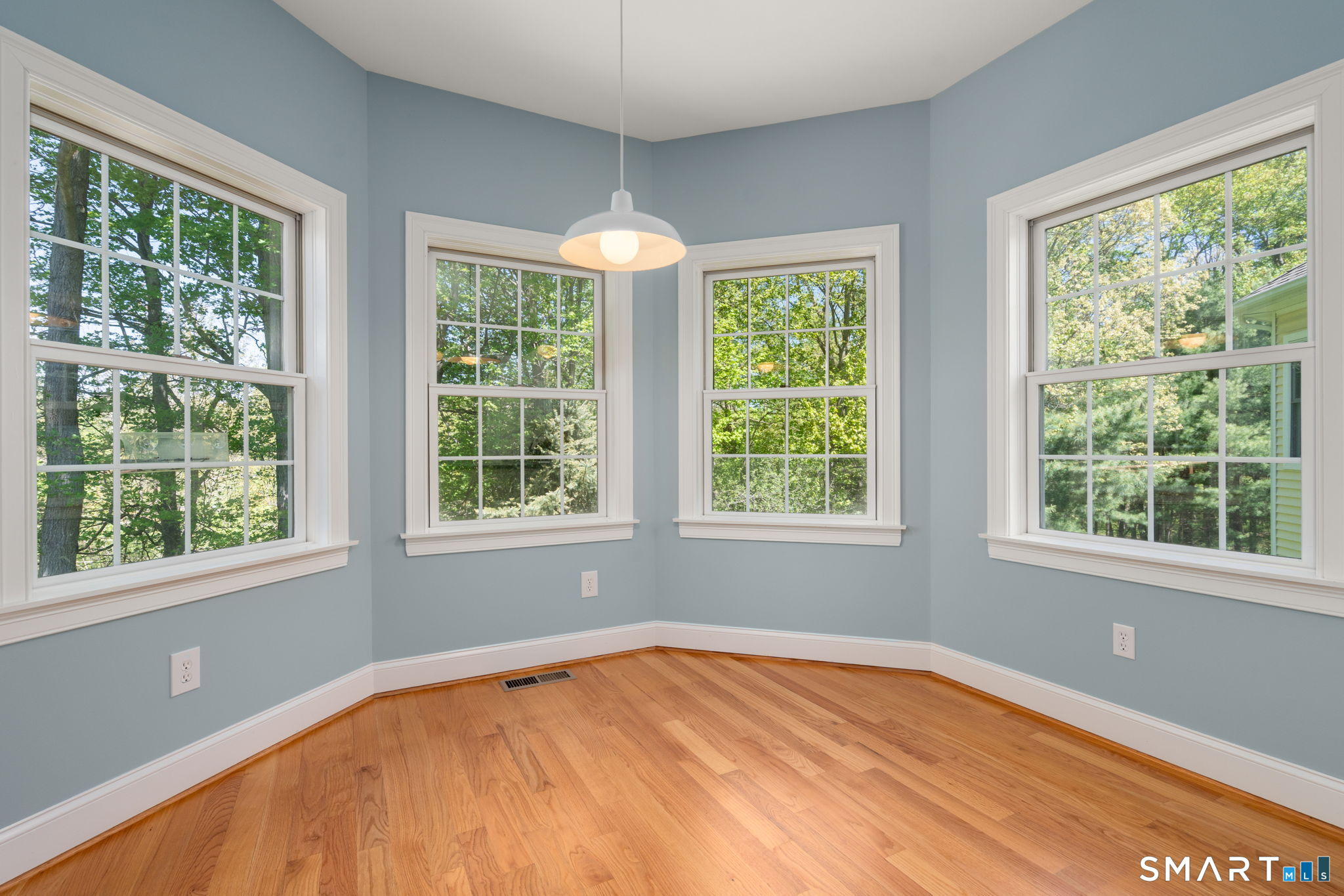 27 Mulberry Lane Manchester CT 06040