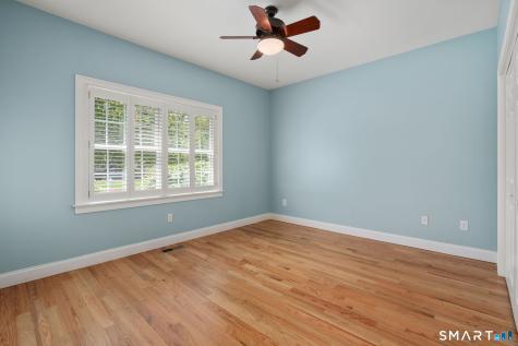 27 Mulberry Lane Manchester CT 06040