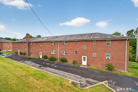 21 Sigwin Drive Wallingford CT 06492