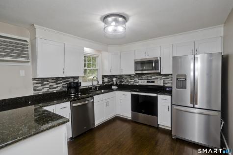 52 Brandywine Lane Suffield CT 06078