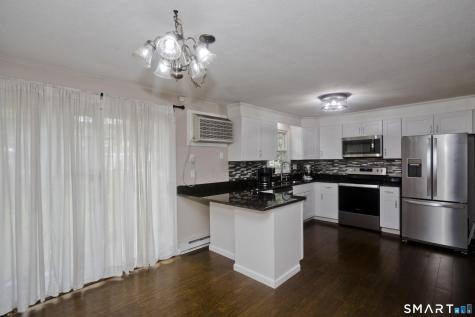 52 Brandywine Lane Suffield CT 06078