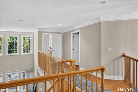 17 Regency Circle Trumbull CT 06611