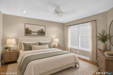 17 Regency Circle Trumbull CT 06611