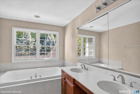 17 Regency Circle Trumbull CT 06611