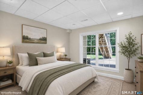 17 Regency Circle Trumbull CT 06611