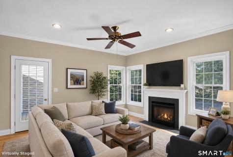17 Regency Circle Trumbull CT 06611