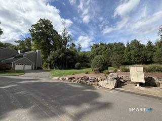1925 Shepard Avenue Hamden CT 06518