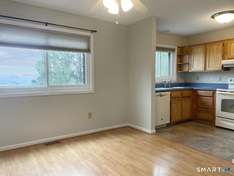 27 Crows Nest Lane Danbury CT 06810
