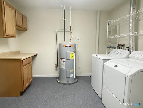 27 Crows Nest Lane Danbury CT 06810