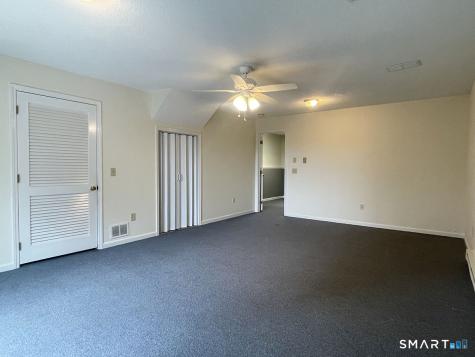 27 Crows Nest Lane Danbury CT 06810