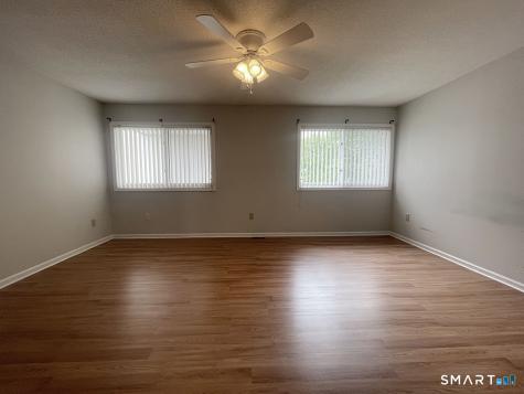 27 Crows Nest Lane Danbury CT 06810