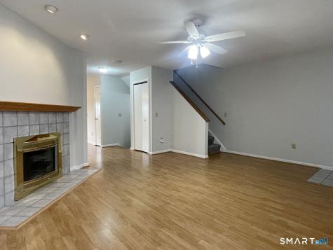 27 Crows Nest Lane Danbury CT 06810