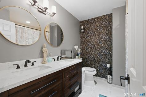 3 East Court Derby CT 06418