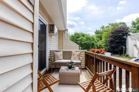 8 Rose Lane Danbury CT 06811