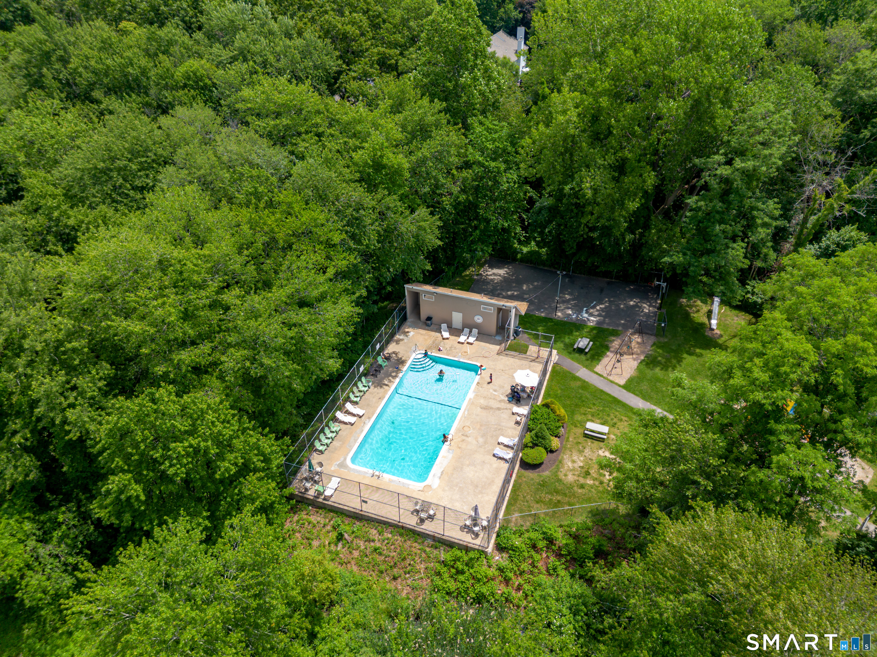 8 Rose Lane Danbury CT 06811