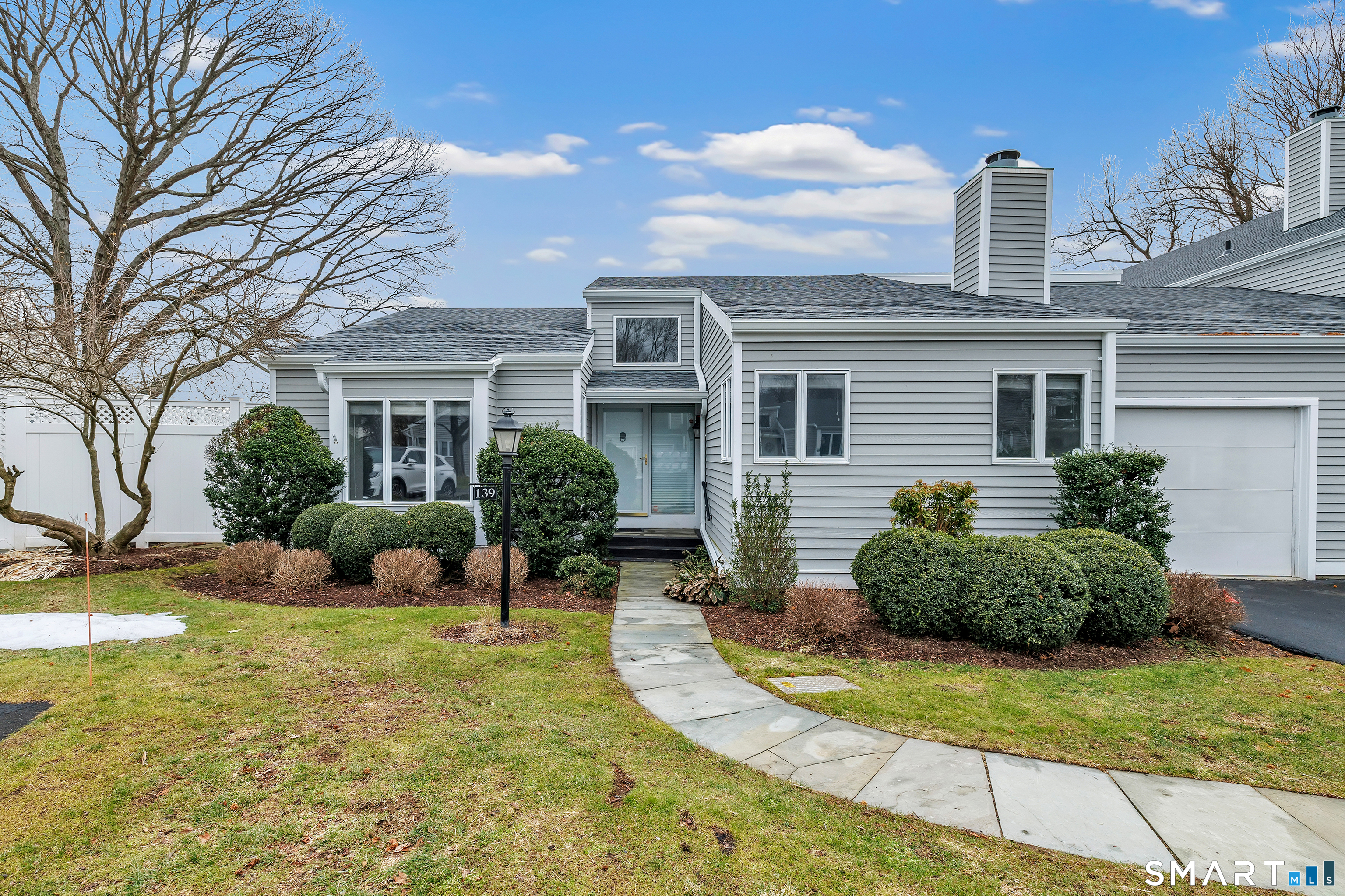 Fairfield CT, 139 Field Point Drive, Unit 139