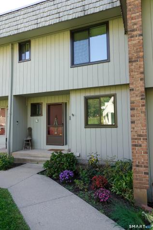 14 Cheryl Court Cromwell CT 06416
