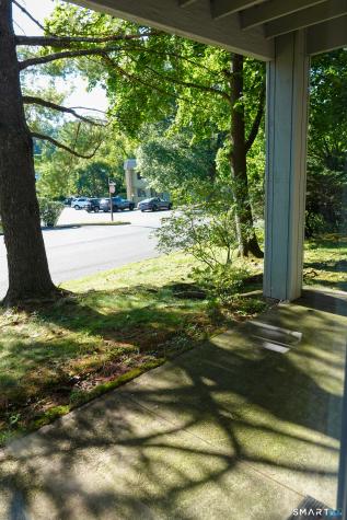 14 Cheryl Court Cromwell CT 06416