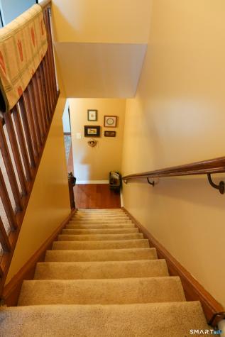 14 Cheryl Court Cromwell CT 06416