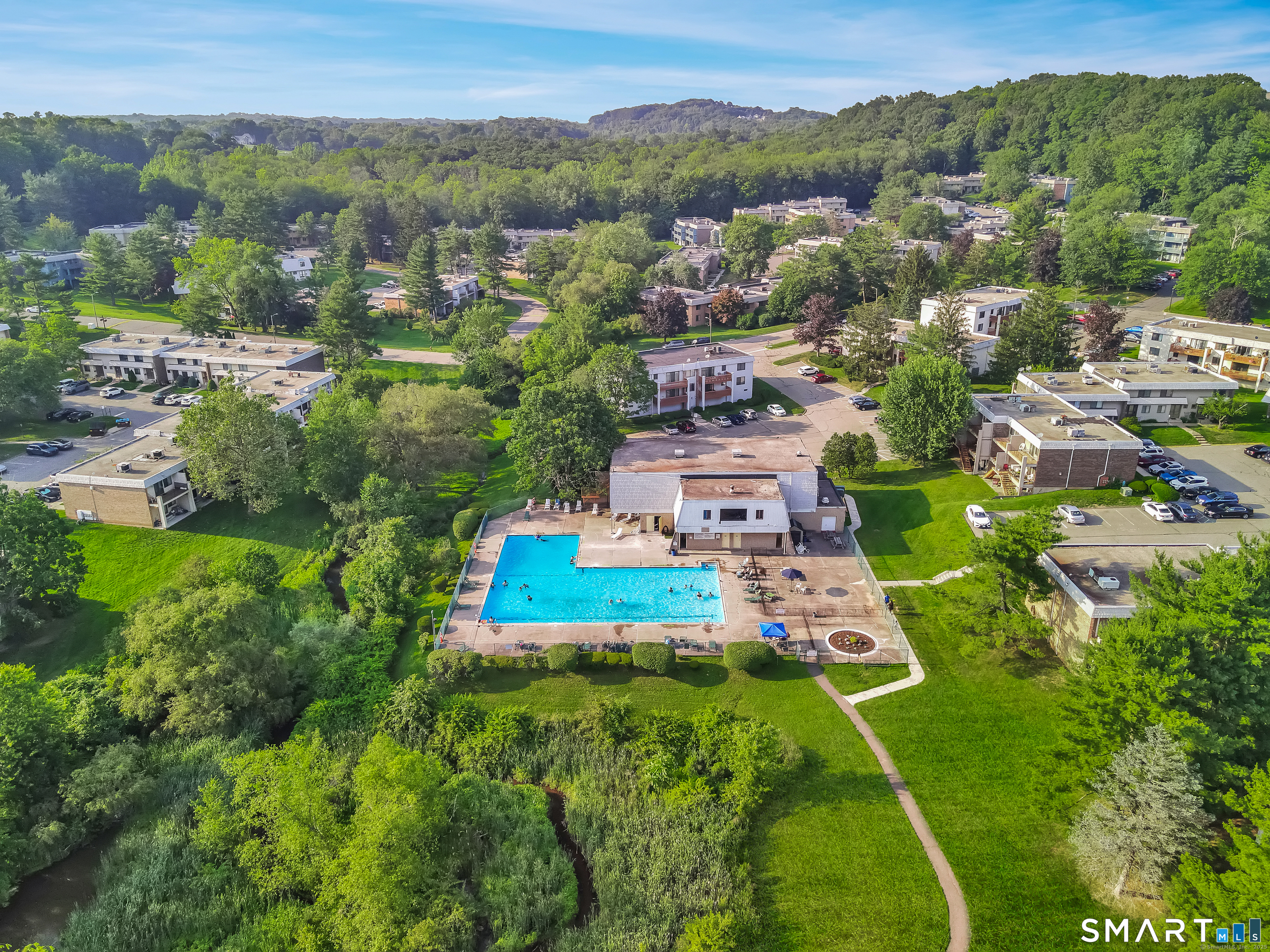 14 Cheryl Court Cromwell CT 06416