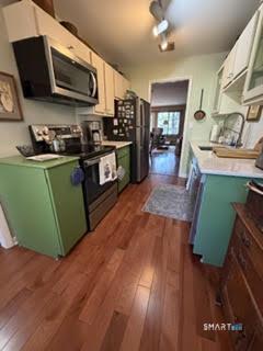 14 Cheryl Court Cromwell CT 06416