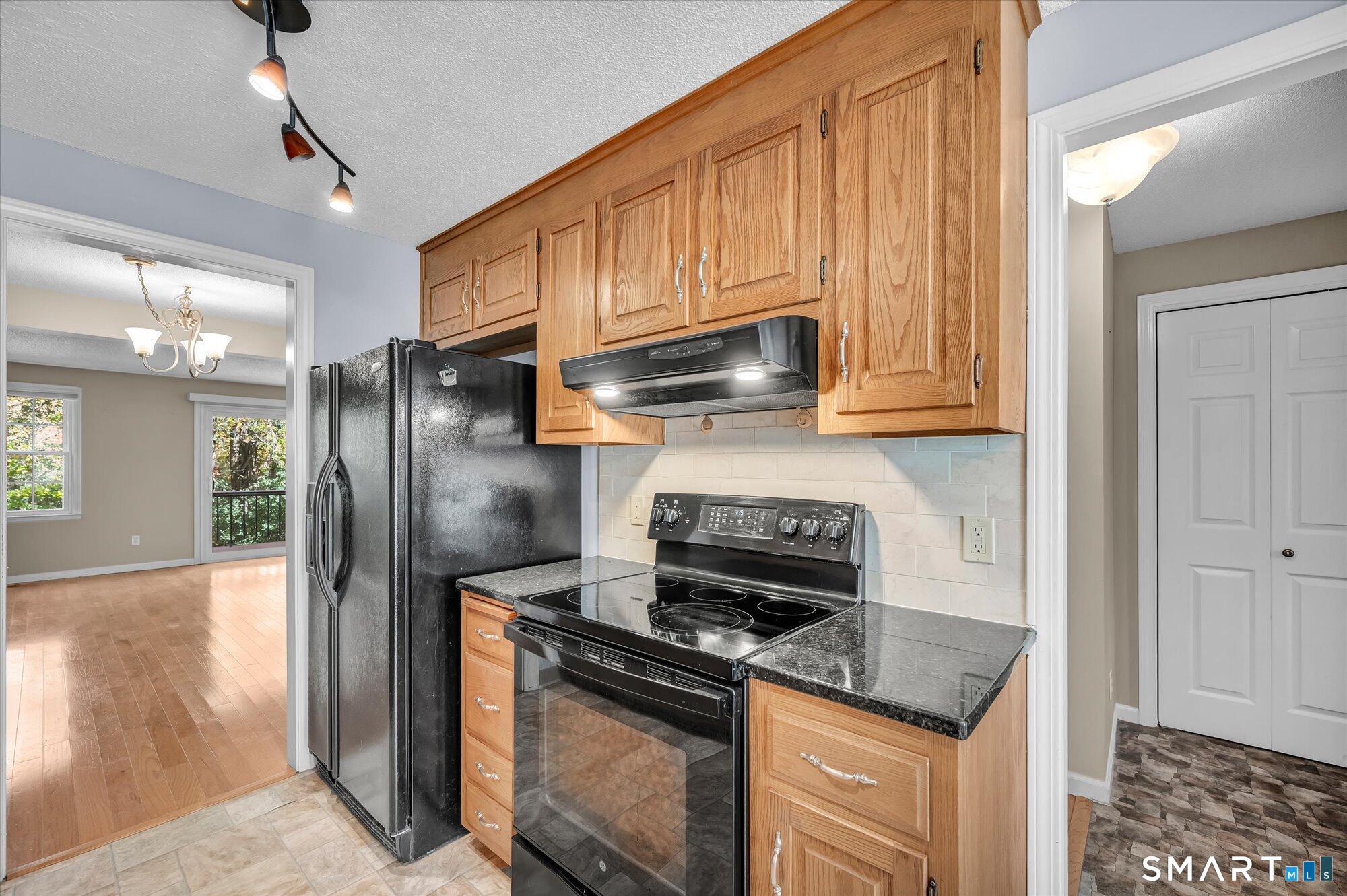 10 Orchard Brook Drive Wethersfield CT 06109