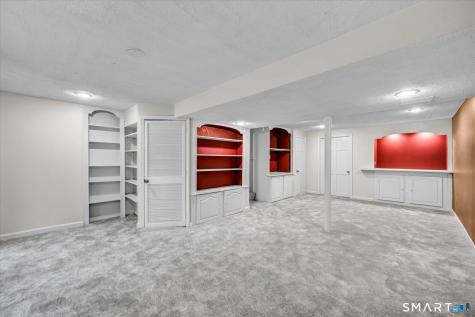 10 Orchard Brook Drive Wethersfield CT 06109