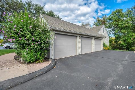 10 Orchard Brook Drive Wethersfield CT 06109
