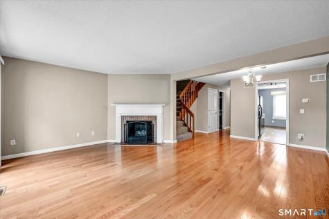 10 Orchard Brook Drive Wethersfield CT 06109