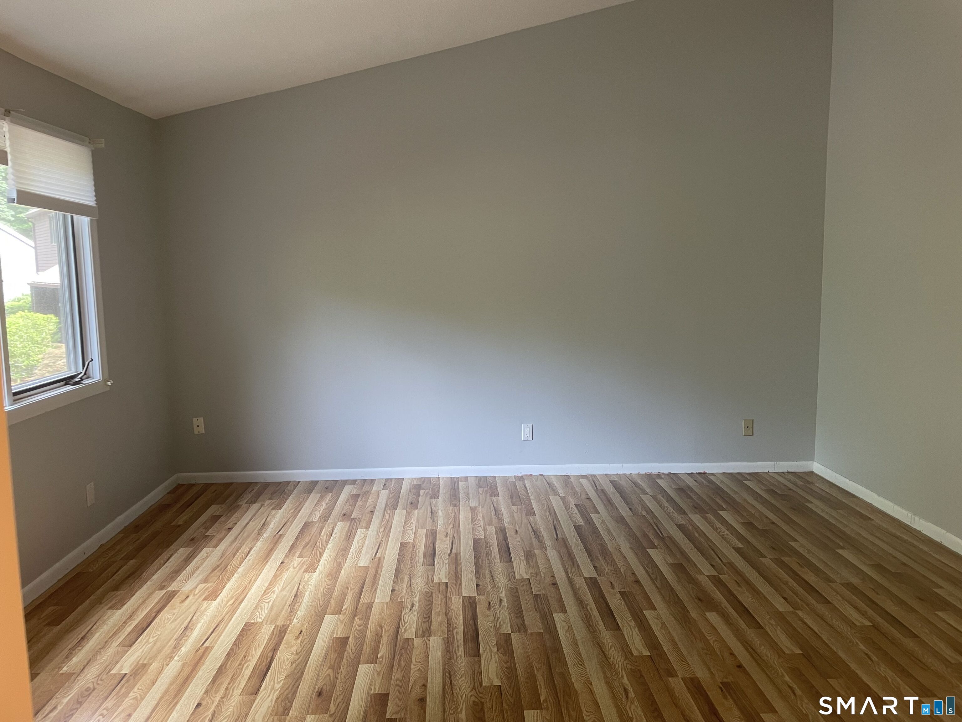 8 Ironwood Road West Hartford CT 06117