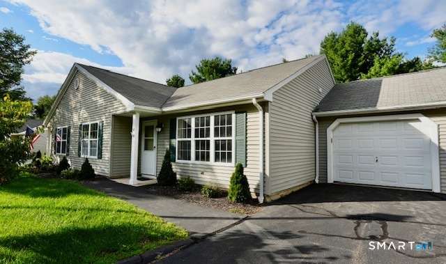 Milford CT, 150 Forest Road, Unit 41