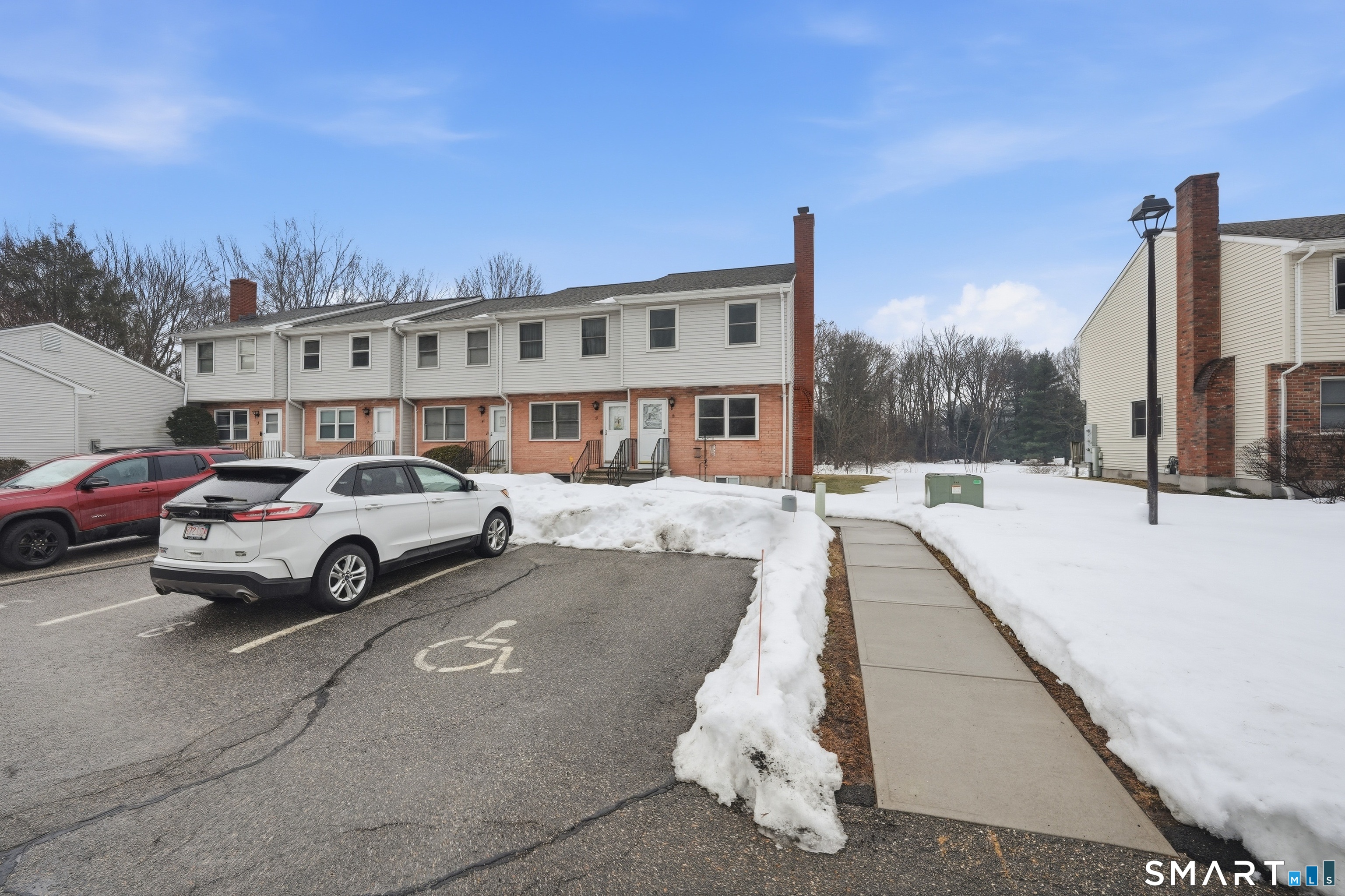 188 Post Office Road Enfield CT 06082