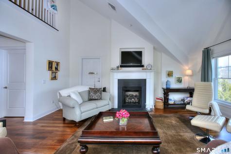 16 Hayestown Road Danbury CT 06811