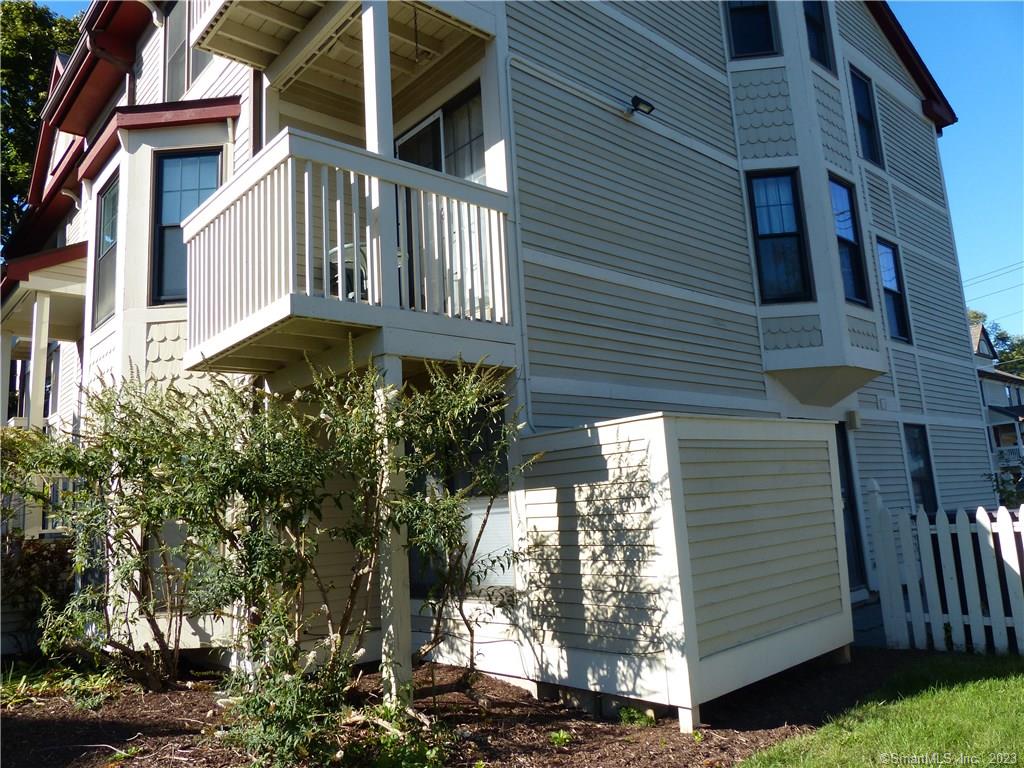 82 Front Street New Haven CT 06513