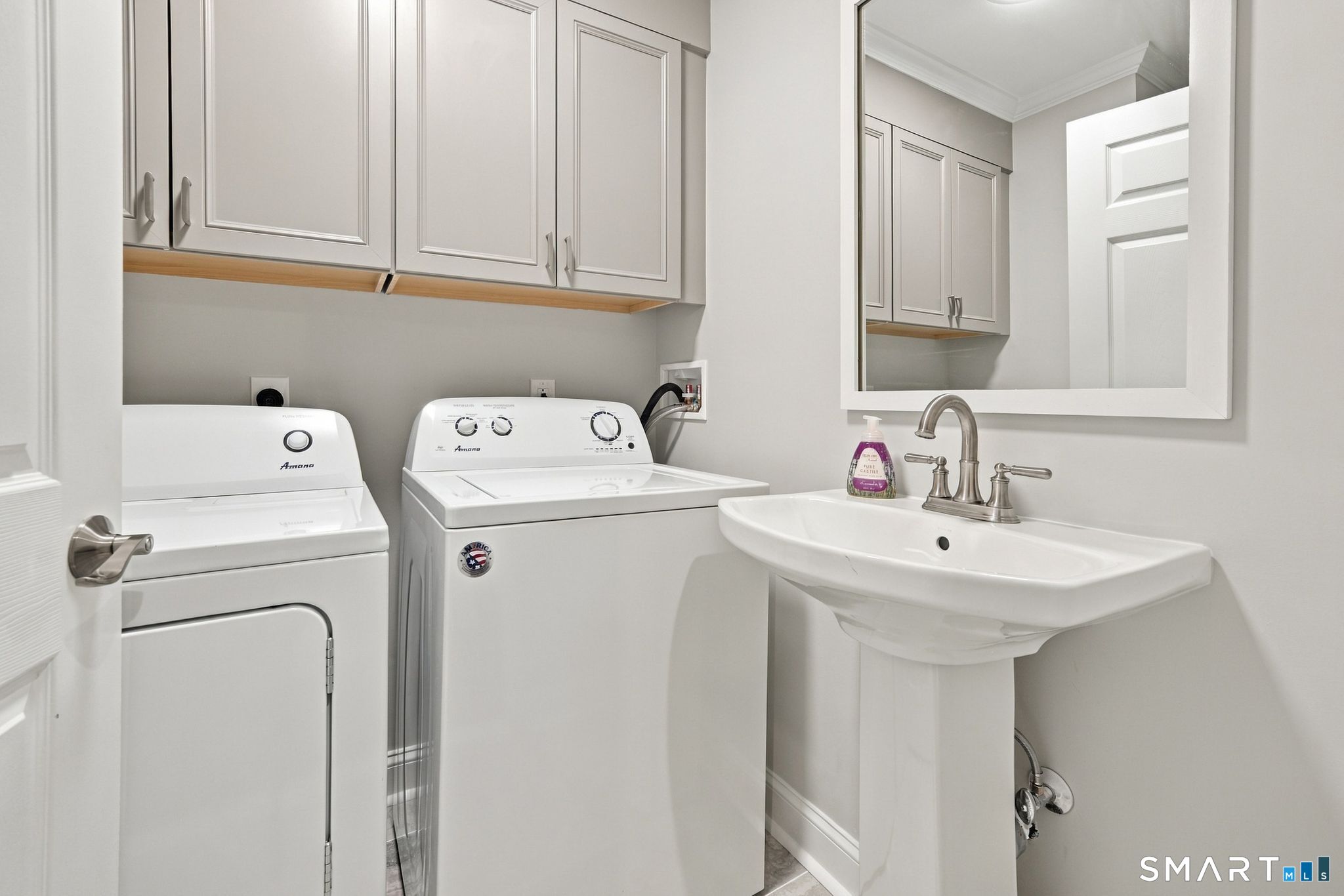 33 Ashford Drive Avon CT 06001