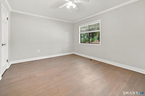 33 Ashford Drive Avon CT 06001