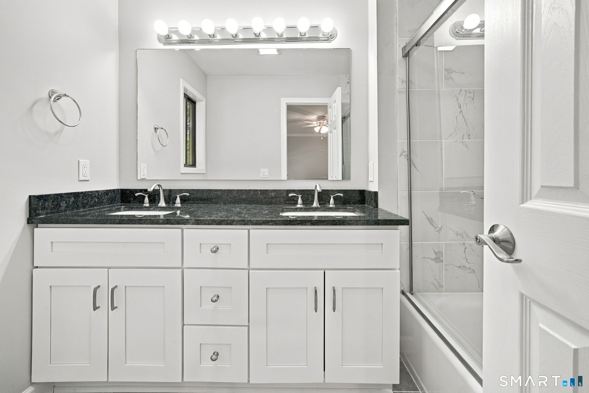 33 Ashford Drive Avon CT 06001