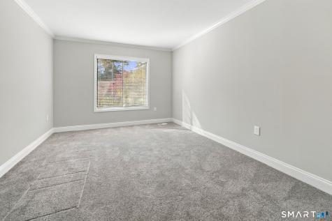 33 Ashford Drive Avon CT 06001