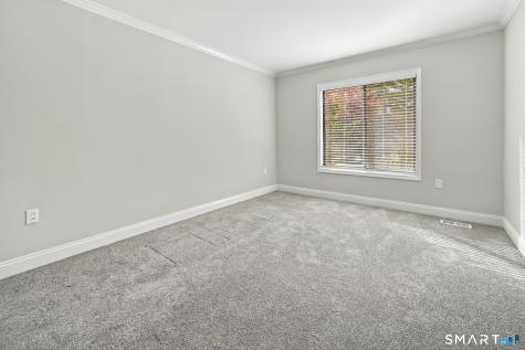 33 Ashford Drive Avon CT 06001