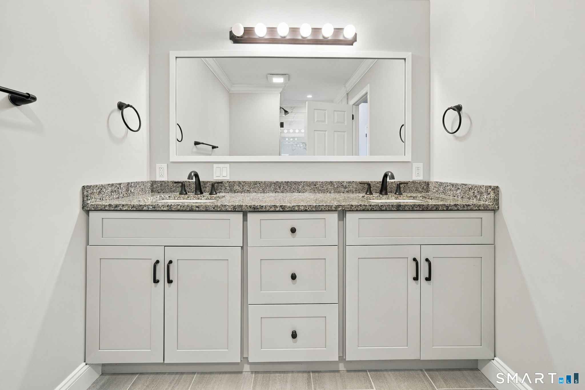 33 Ashford Drive Avon CT 06001