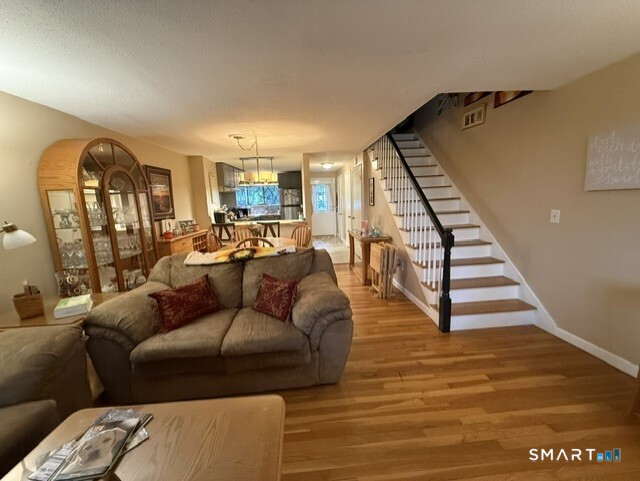 253 West Street Southington CT 06489