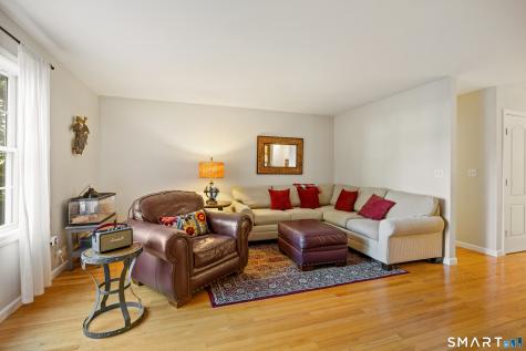 344 Main Street Wallingford CT 06492