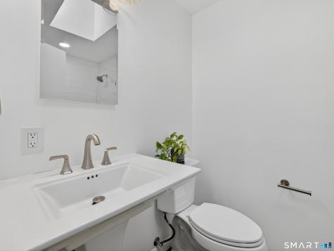 31 Hewitt Road Stonington CT 06355