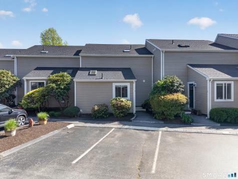 31 Hewitt Road Stonington CT 06355