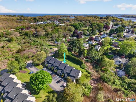 31 Hewitt Road Stonington CT 06355